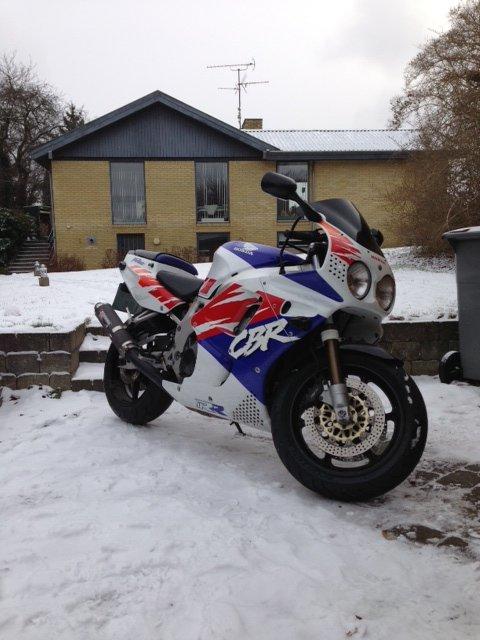 Honda cbr 900 billede 3