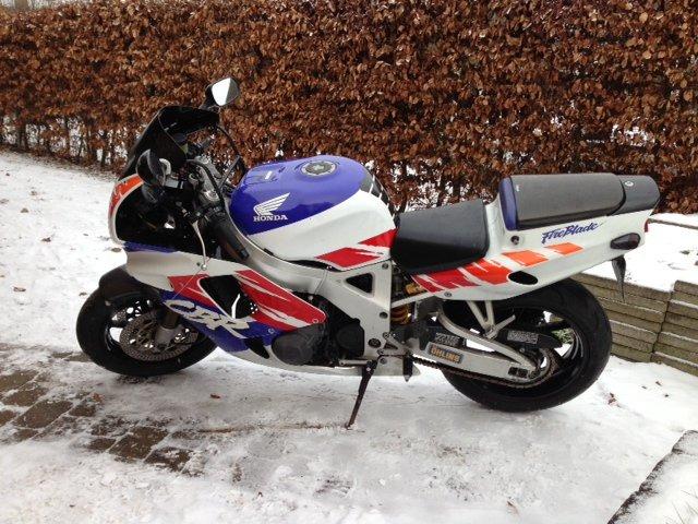 Honda cbr 900 billede 5