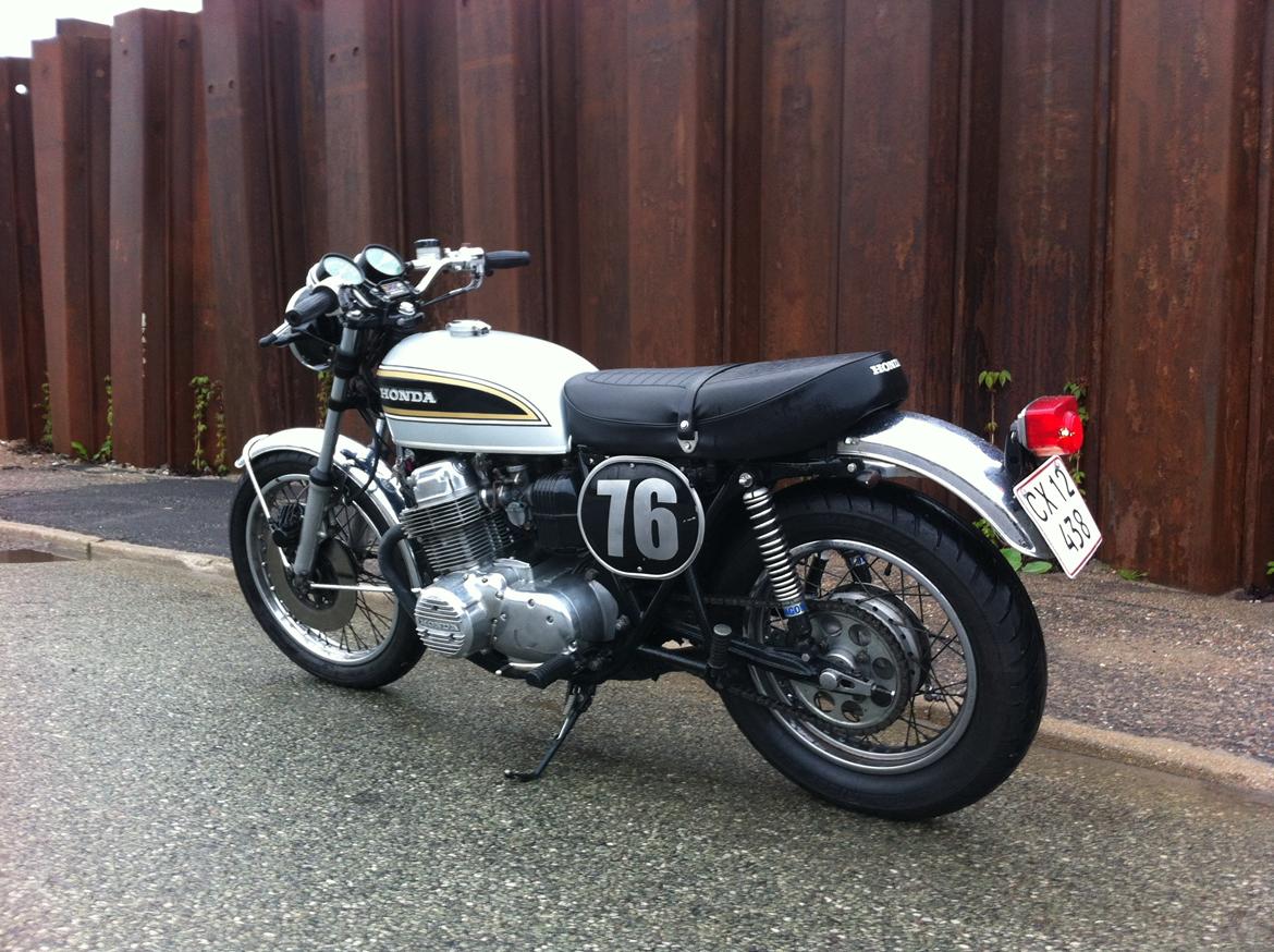 Honda CB 750 K6 billede 4