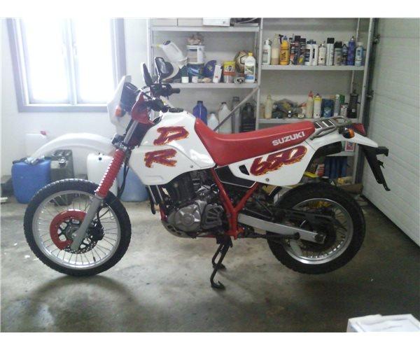 Suzuki DR 650 R billede 1