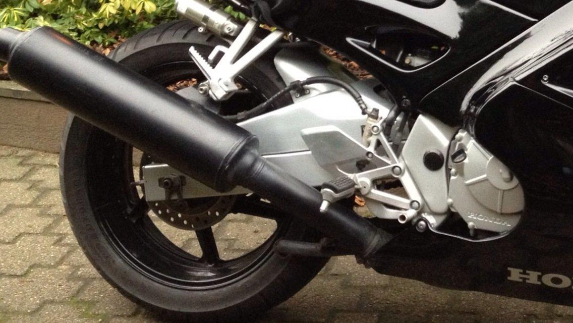 Honda CBR 600 F3 - Lidt kedelig med standart potte.  billede 10