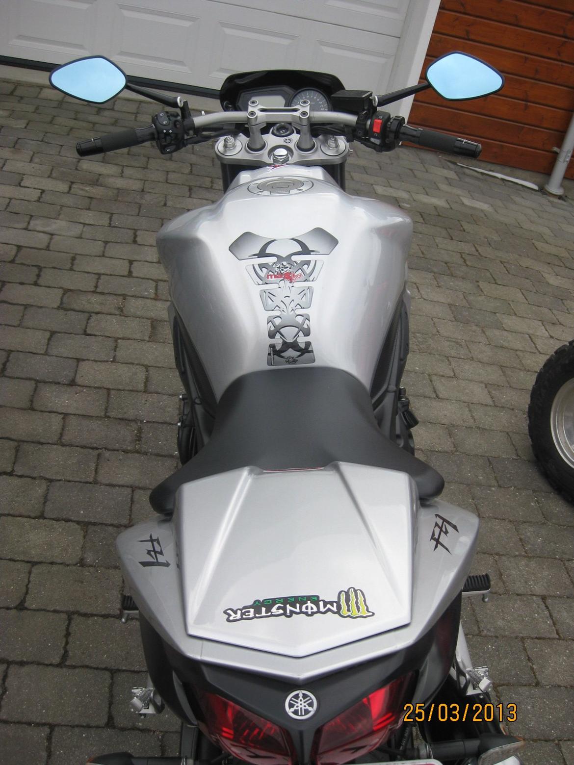 Yamaha FZ1-n billede 2