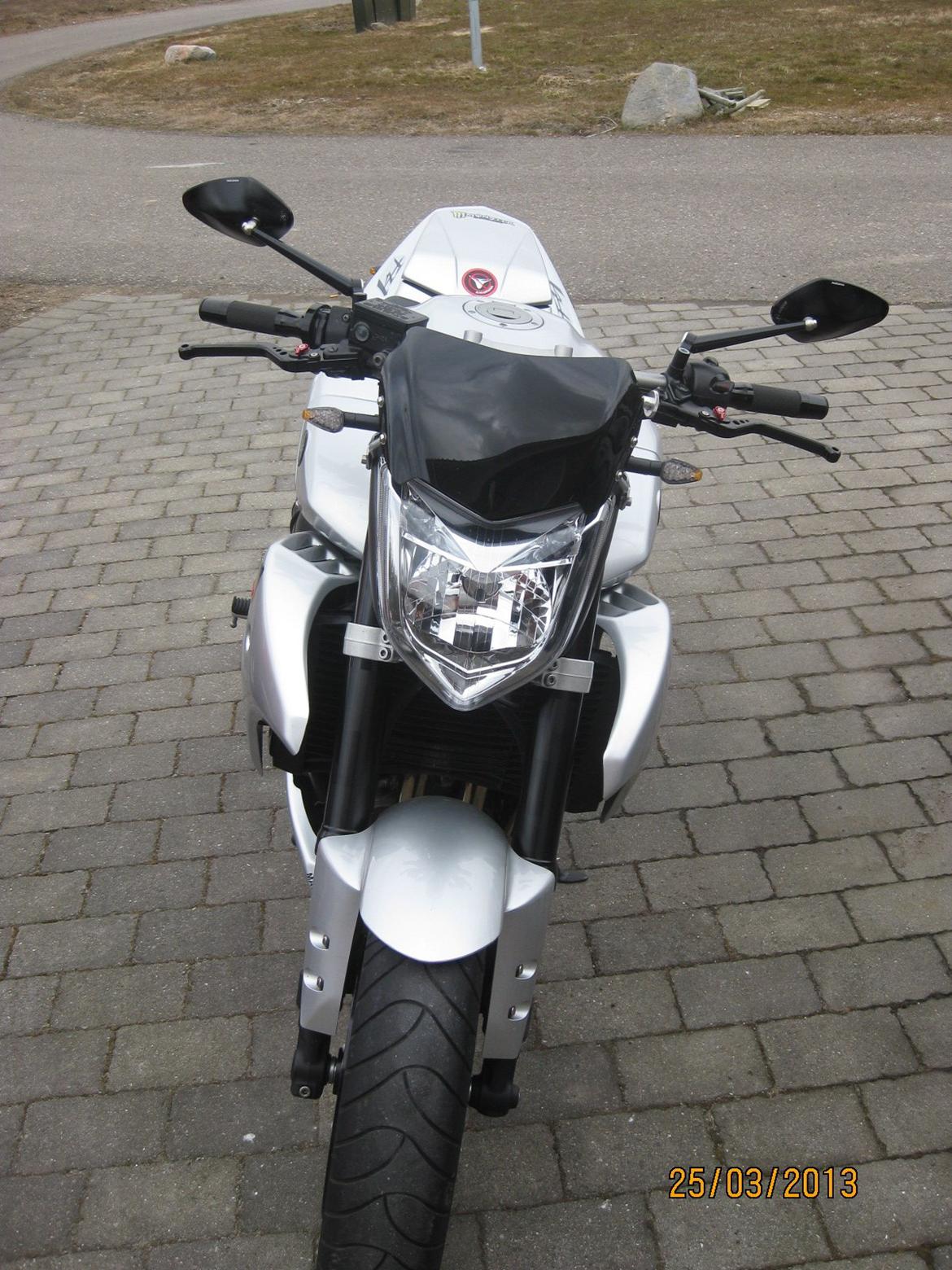 Yamaha FZ1-n billede 3