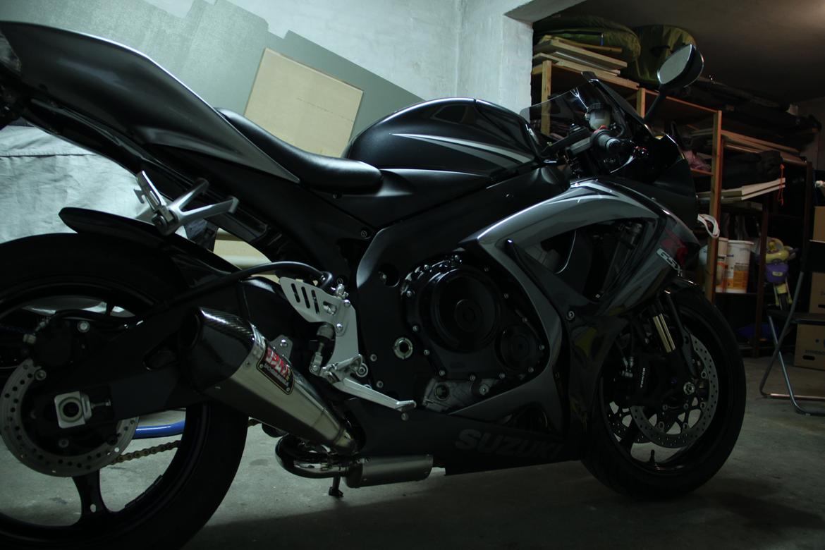 Suzuki GSXR 750 2007 ( SOLGT) billede 8