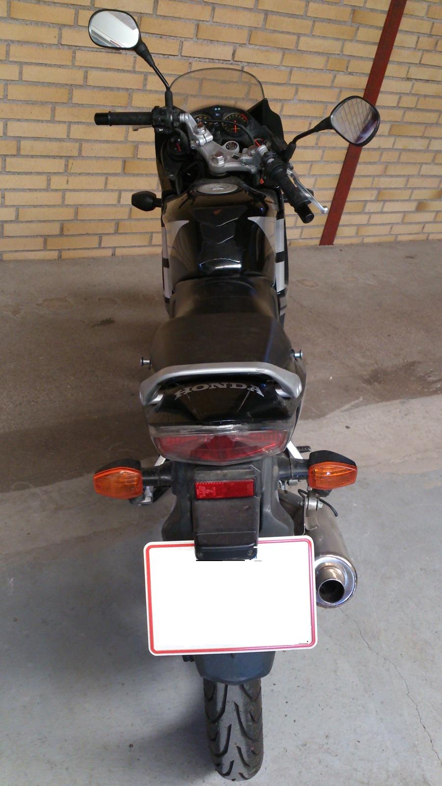 Honda cbr 125r billede 8