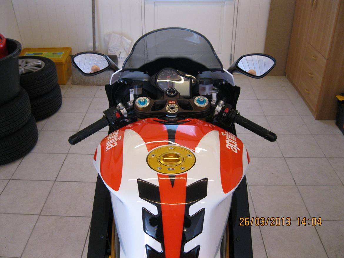 Aprilia RSV Mille 1000 Factory billede 5