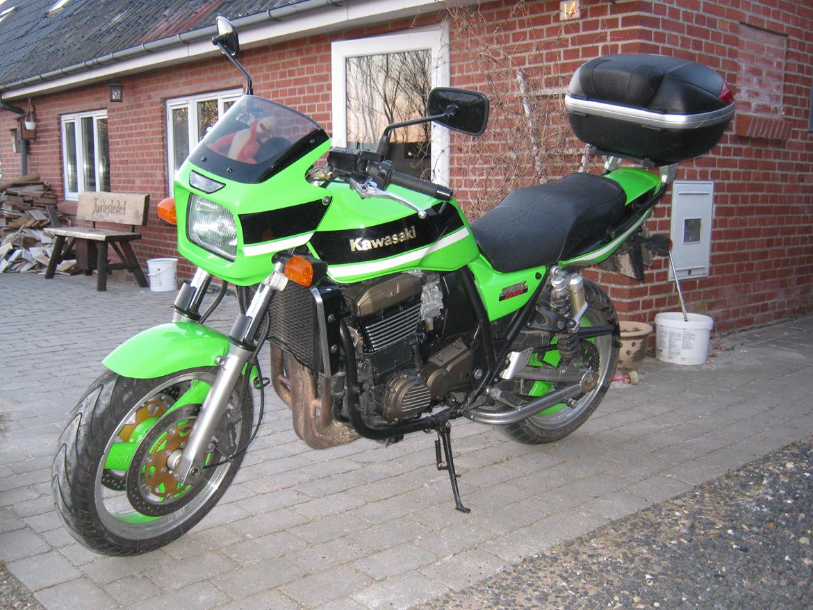 Kawasaki ZRX 1200R (solgt) billede 1