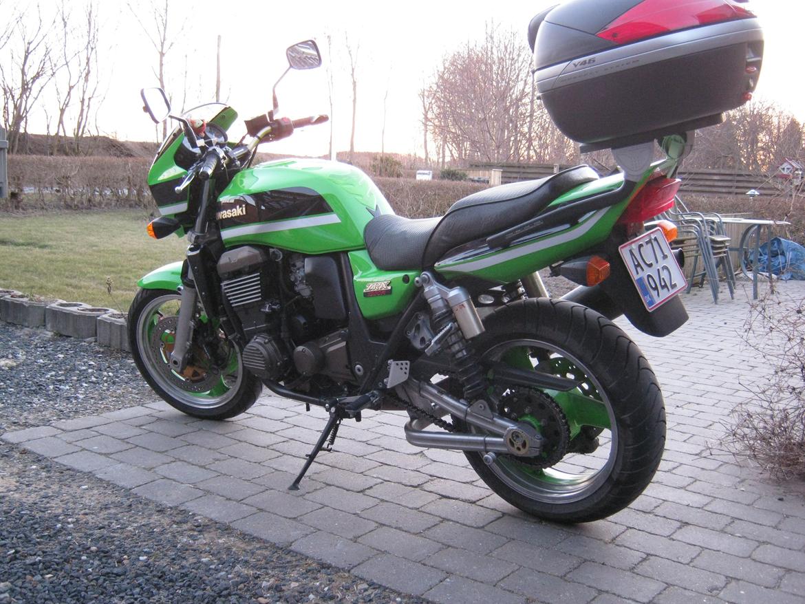 Kawasaki ZRX 1200R (solgt) billede 3