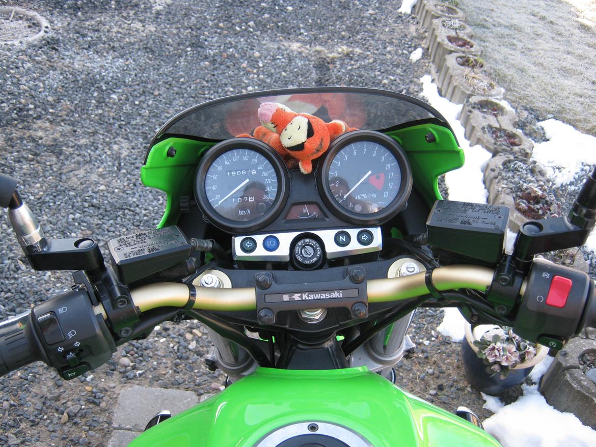Kawasaki ZRX 1200R (solgt) billede 5