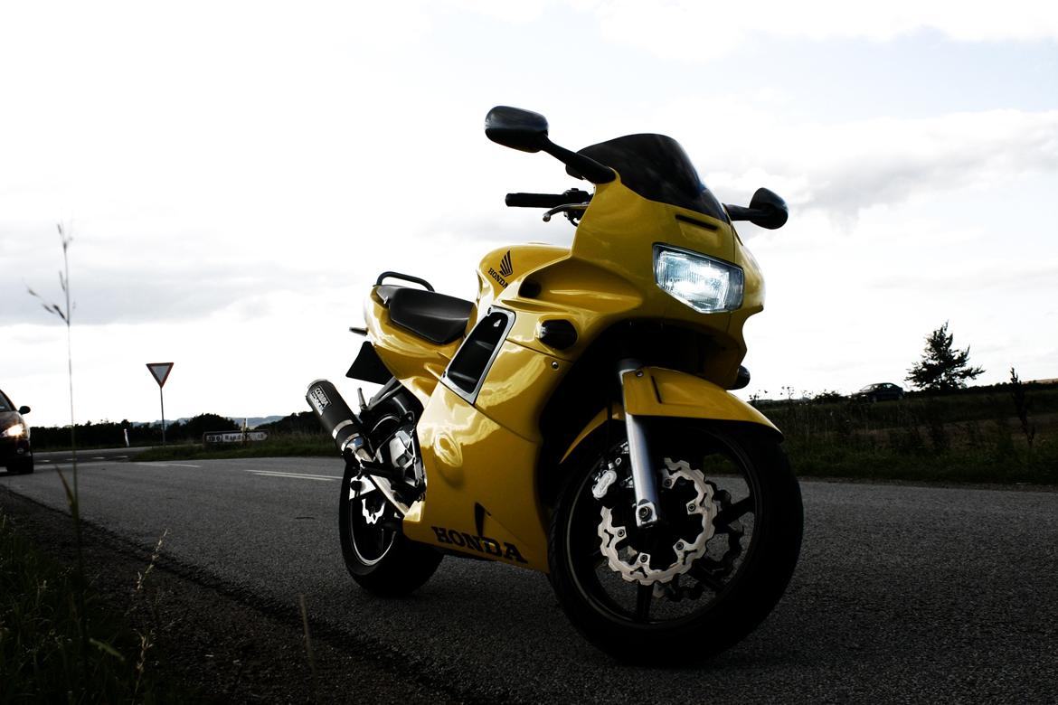Honda CBR 600 F2 **SOLGT** billede 1