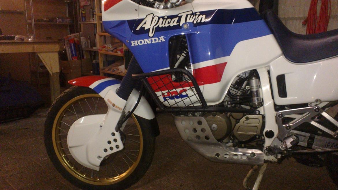 Honda xrv 650 Africa Twin - Nye styrtbøjler monterede billede 10