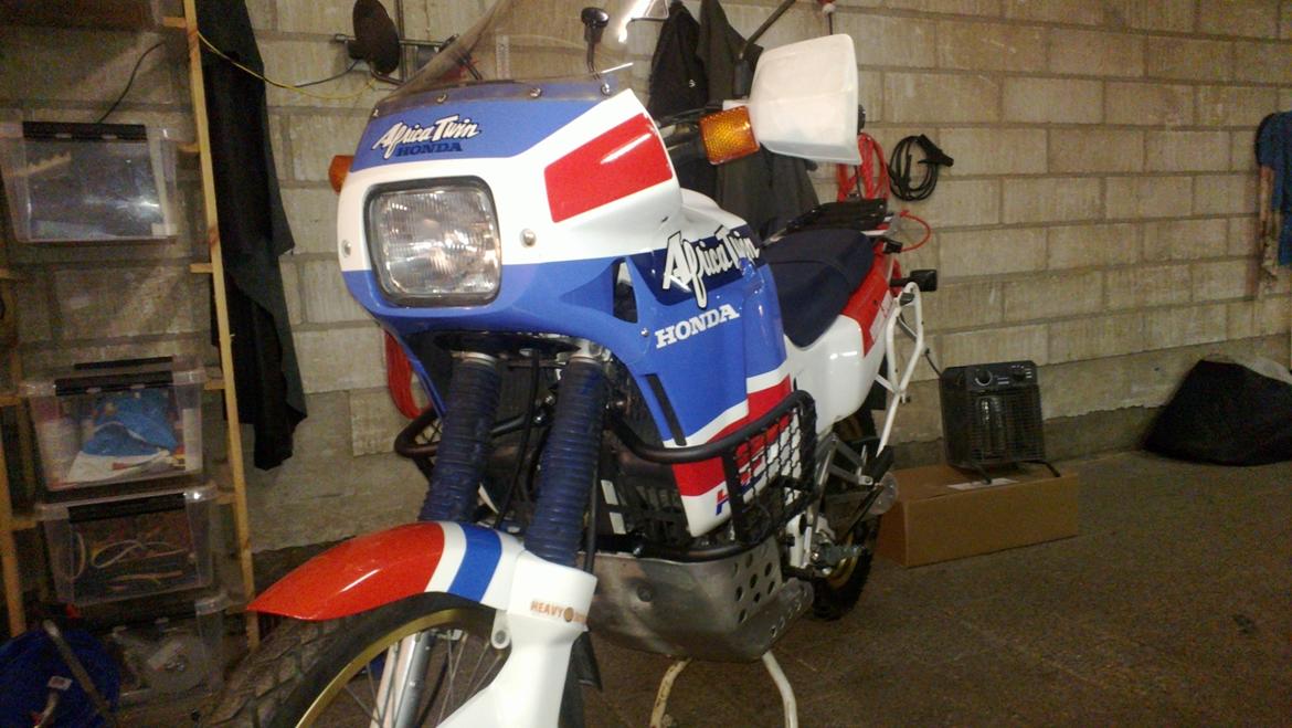 Honda xrv 650 Africa Twin - Nye styrtbøjler monterede billede 11