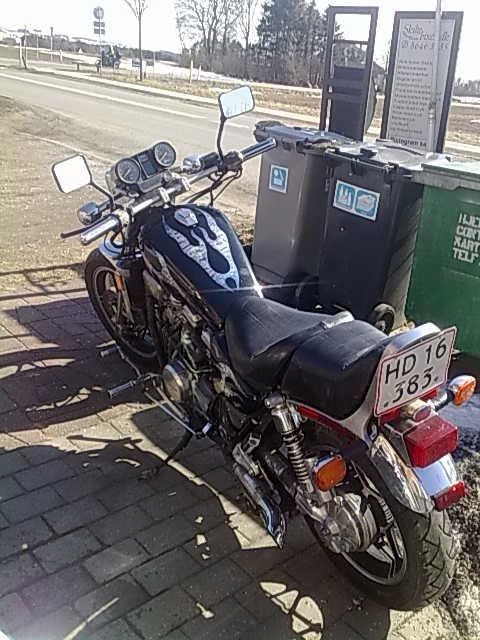 Honda VF 700 billede 1