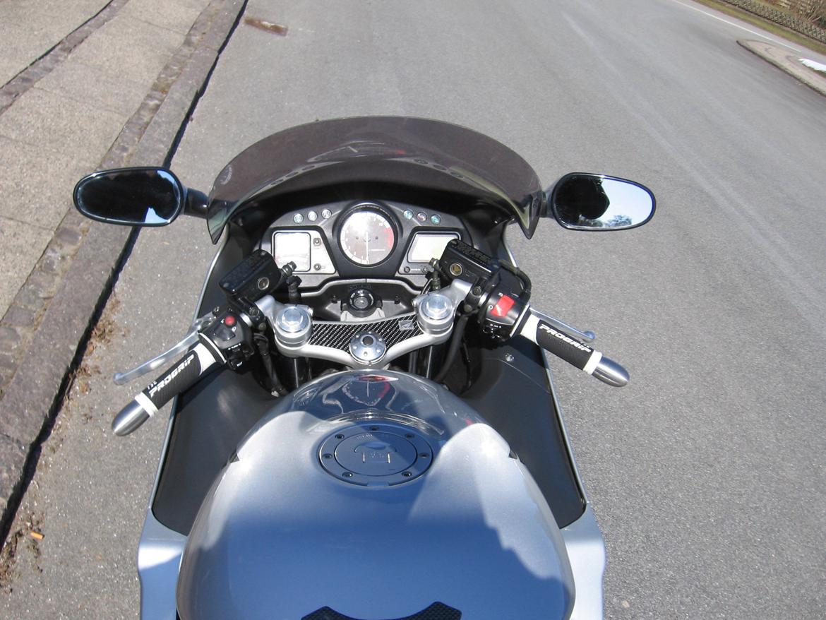 Honda Cbr 1100 xx Blackbird Solgt - Nye greb til denne sæson   2013 billede 6