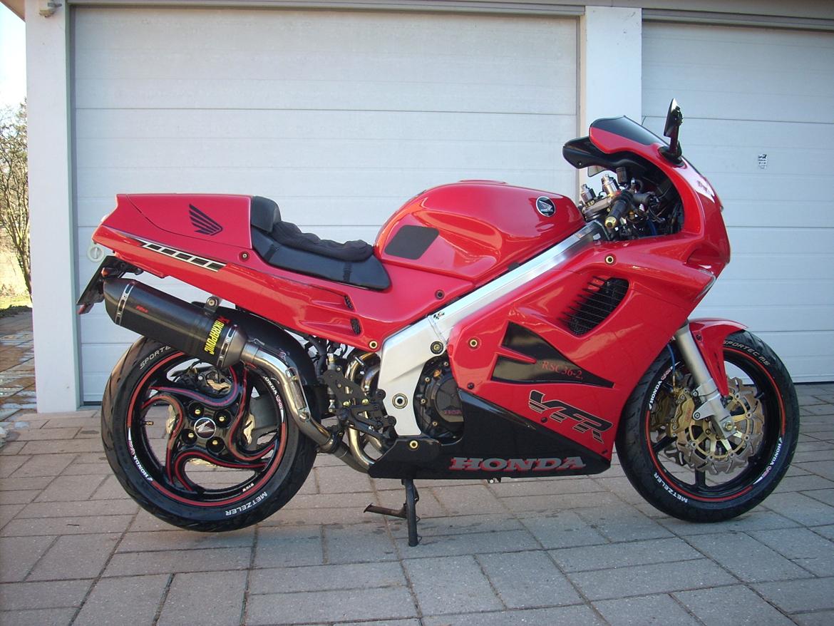 Honda VFR RC36-2 billede 1