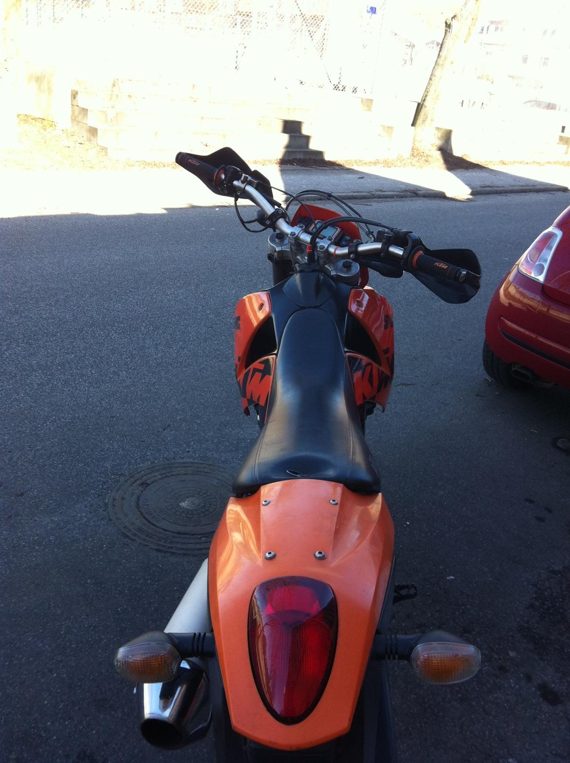 KTM 660 SMC billede 8