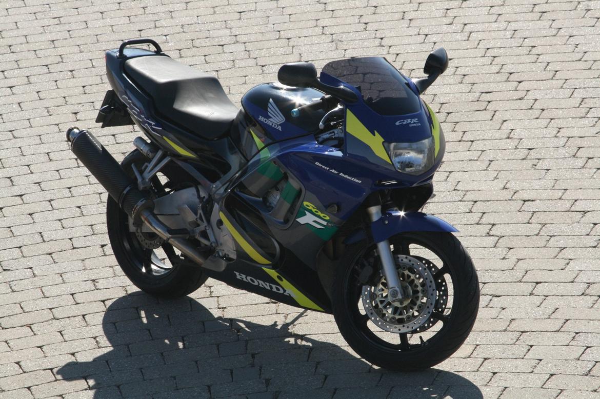 Honda CBR 600 F3 billede 15