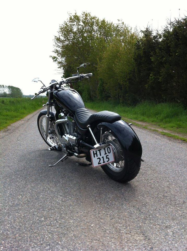 Suzuki Intruder VS800 billede 6