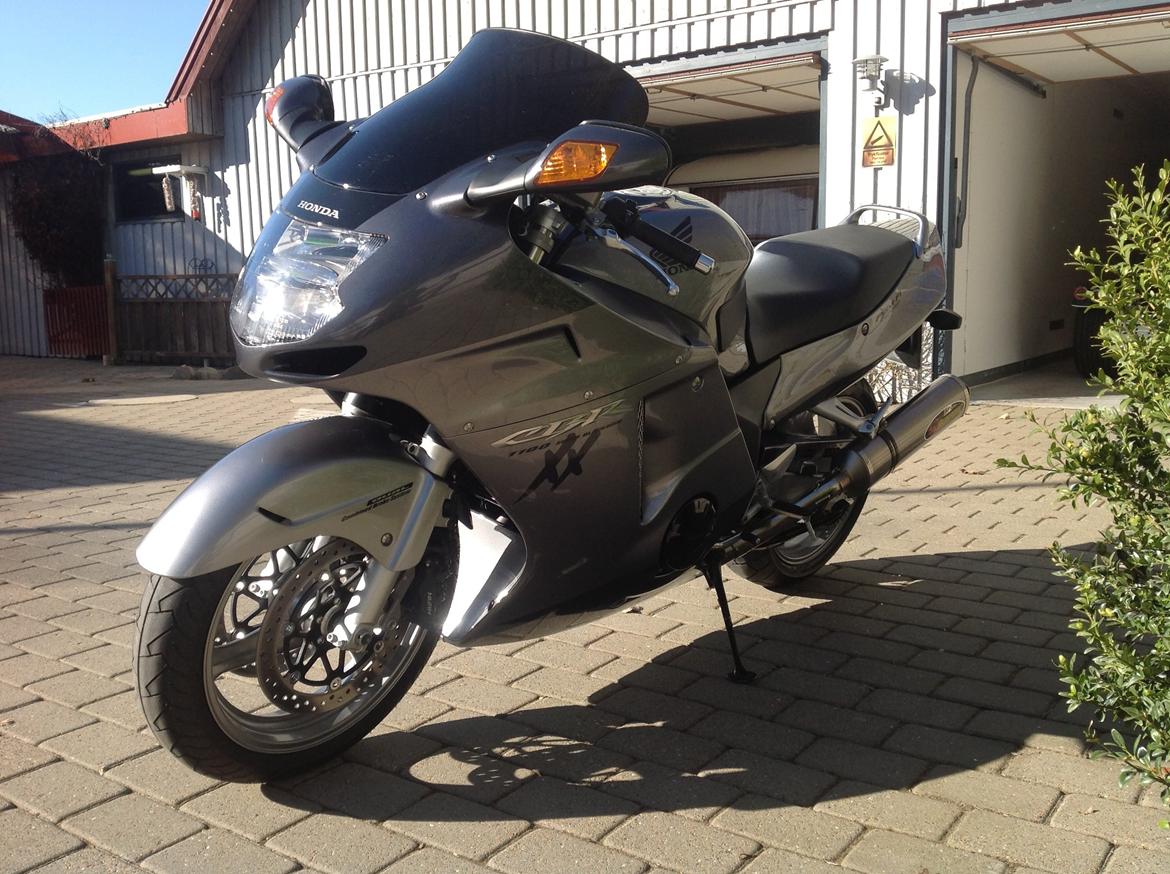 Honda CBR 1100 xx Blackbird billede 5