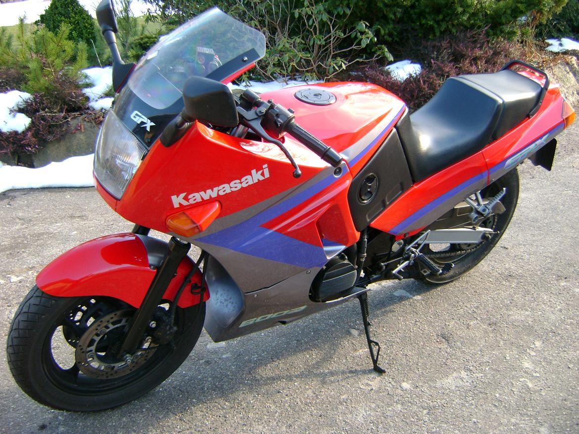 Kawasaki GPX 600r billede 2