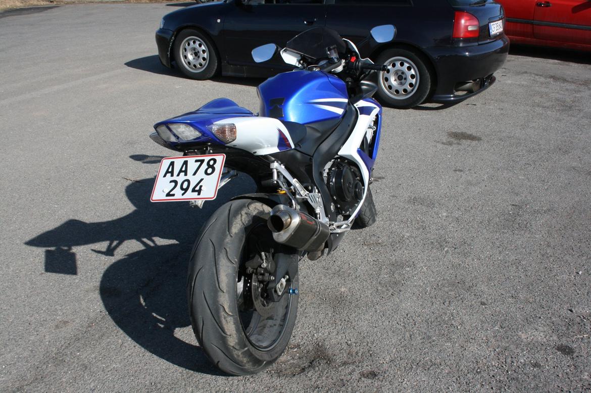 Suzuki GSXR 750 k7 billede 7