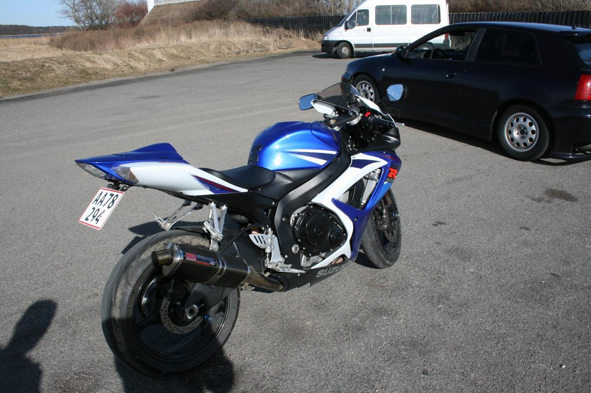 Suzuki GSXR 750 k7 billede 8