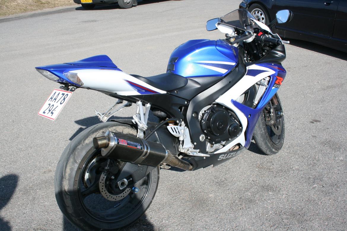 Suzuki GSXR 750 k7 billede 9