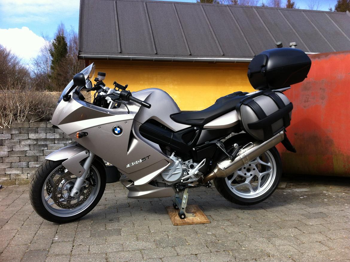 Bmw f 800 st