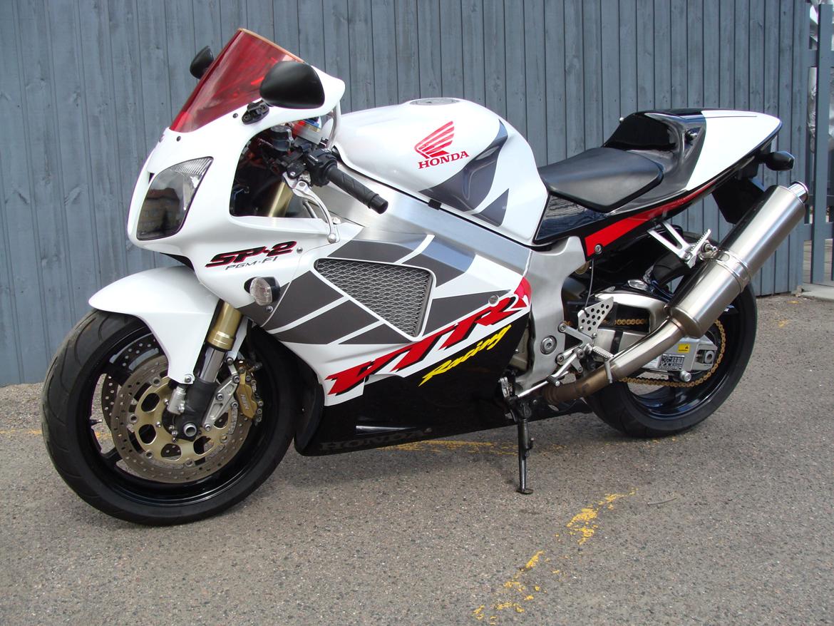 Honda VTR 1000 SP2 RC51 billede 9