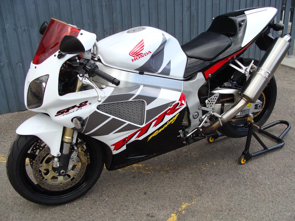 Honda VTR 1000 SP2 RC51 billede 12