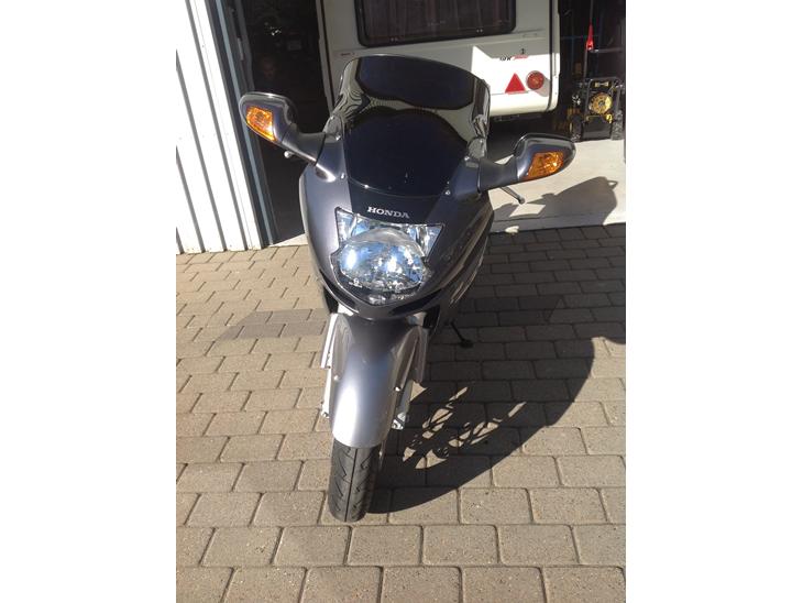 Honda CBR 1100 xx Blackbird billede 1