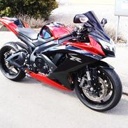 Suzuki Gsx-R 750 K8