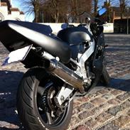 Suzuki gsxr 400