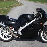 Honda vfr