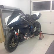 Yamaha YZF-R1 RN12