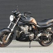 Suzuki Bandit GSF 600 N