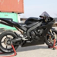 Yamaha YFZ R1 bane ged