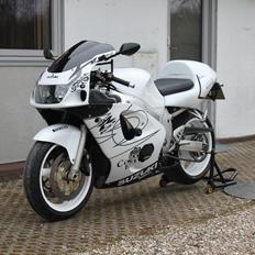 Suzuki GSXR 600 SRAD Solgt