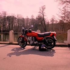 Honda CB750F