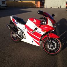 Honda CBR 600 F2