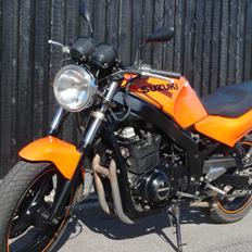 Suzuki GS 500 E