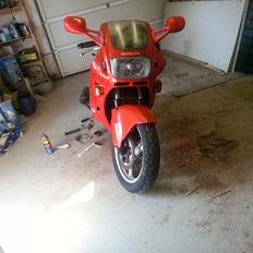 Honda CBR 600 F (hurricane)