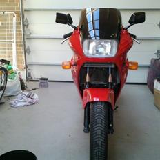 Honda vfr 750 f (solgt)