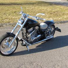 Suzuki intruder vs 1400