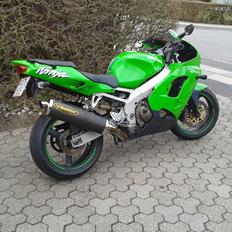 Kawasaki ZX9R Ninja