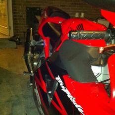 Honda CBR 954 RR Fireblade