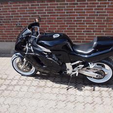 Suzuki GSX-R 750 W