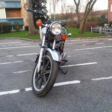 Yamaha XS 400 (Type 2A2)