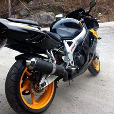 Honda cbr900rr