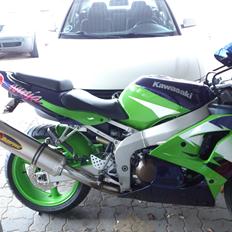 Kawasaki zx6r ninja